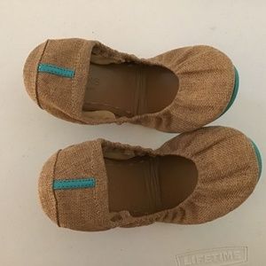 Tieks Vegan Brentwood Size 9